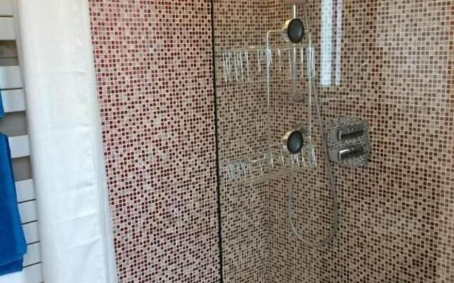 Villa Erresinolettean