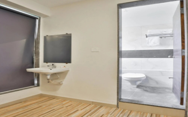 Utsav Banquet And Rooms by OYO