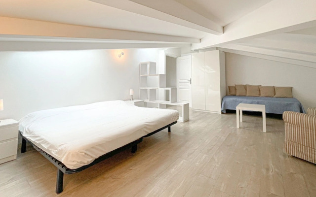 4A Tony Allard in Cannes