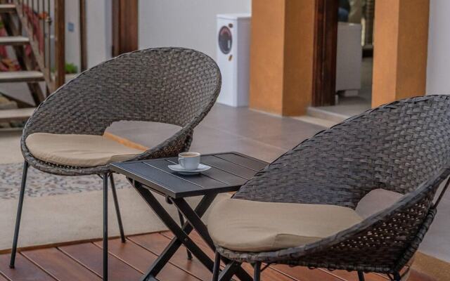 The Vibe Bed & Breakfast - Adults Only