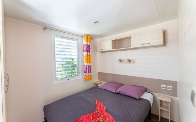 Camping le Chateau de Rochetaillée