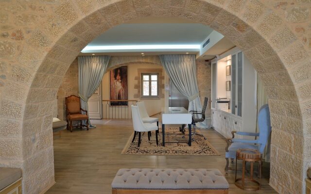 Akrolithi Boutique Hotel