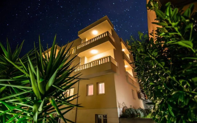 Villa Lelas
