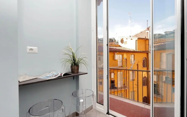 Rm-h501-pale6f3 Monti Apartments - M10
