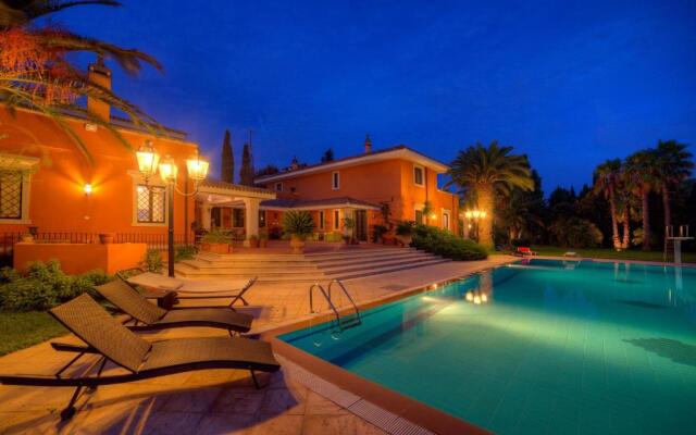 Villa piscina, calcio, tennis, beach-volley m990