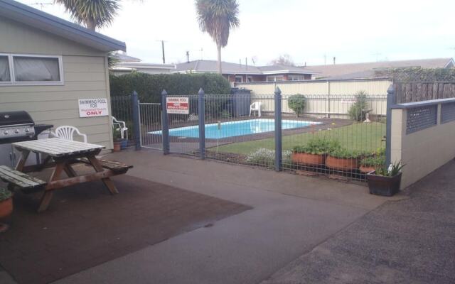 Cambrian Lodge Motel