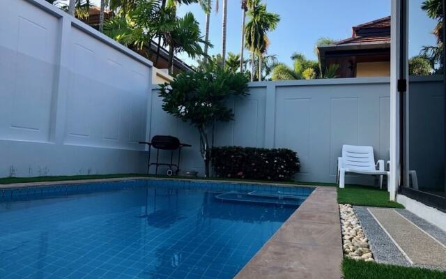 Chalong Harbour Estate 3-bedroom Pool Villa