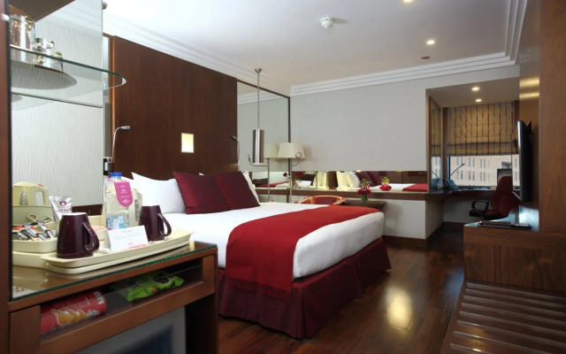 Radisson Blu Hotel and Convention Center, Riyadh Minhal