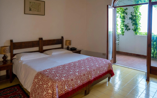 Hotel Carasco