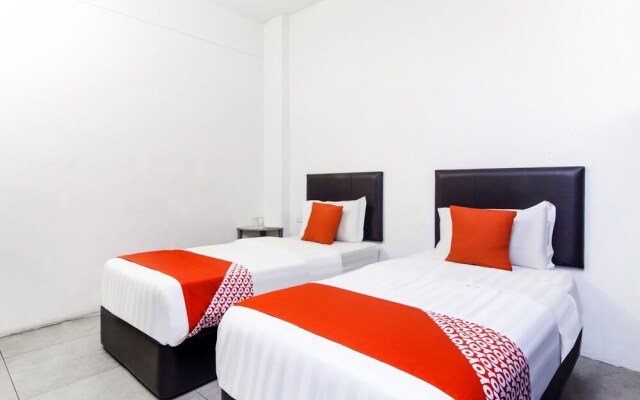 OYO 251 Intime Hotel