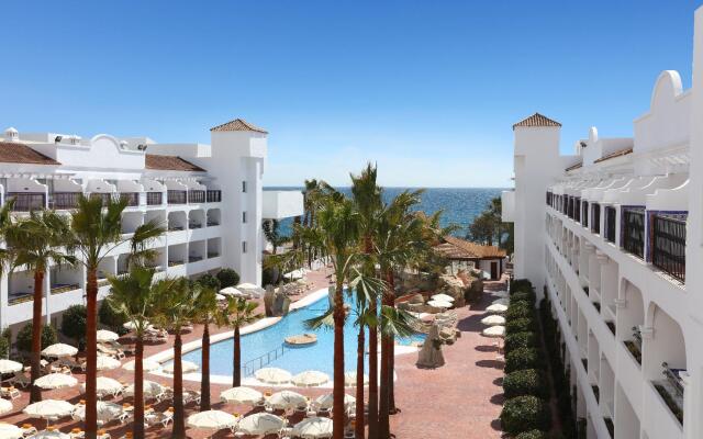 METT Hotel & Beach Resort Marbella Estepona