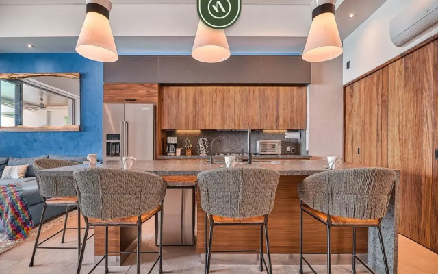 Condo With Oceanview - 2BR Condo - Rooftop Pool
