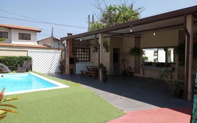 Casa com piscina Caraguatatuba 2