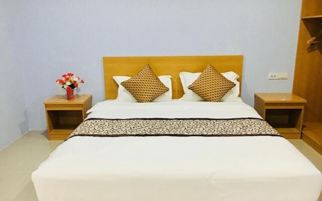 99 Hotel