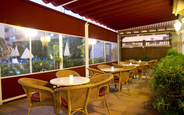Hotel Amoros