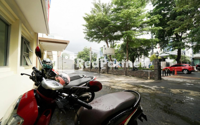 OYO 90853 Hotel Borobudur Kemayoran Syariah