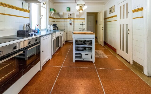 Marvellous Holiday Home in Ronse with Terrace