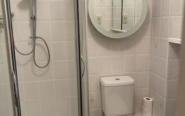 Whitehouse Guest House