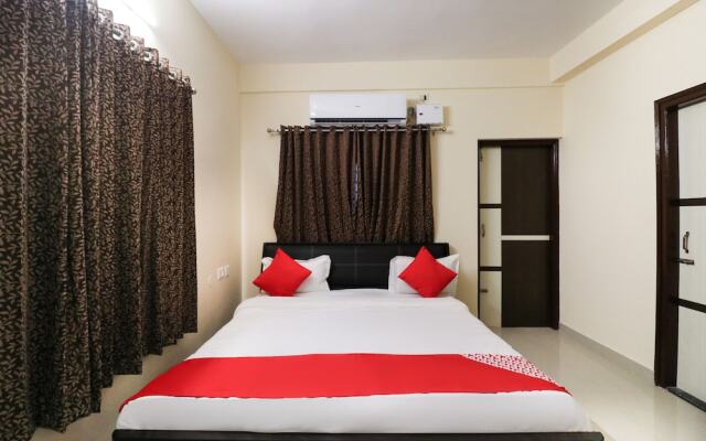 Oyo 43835 Imperial Stays