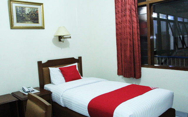 OYO 524 Makuta Hotel