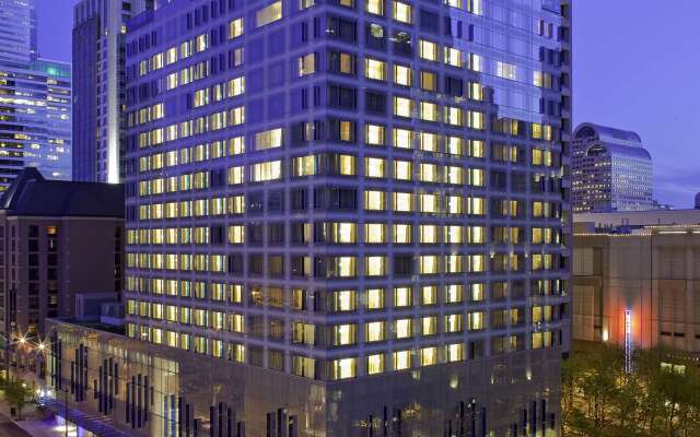 Hyatt At Olive 8