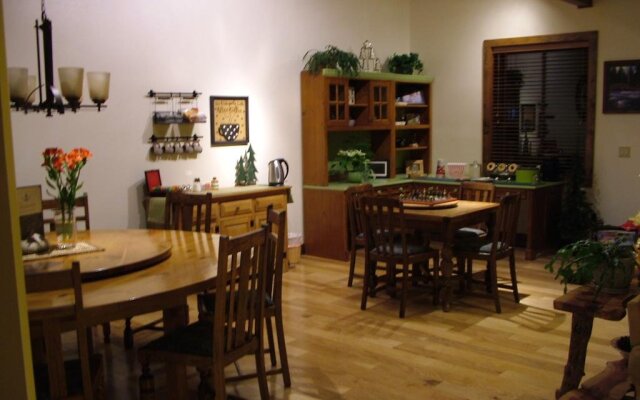 Blue Spruce Bed & Breakfast