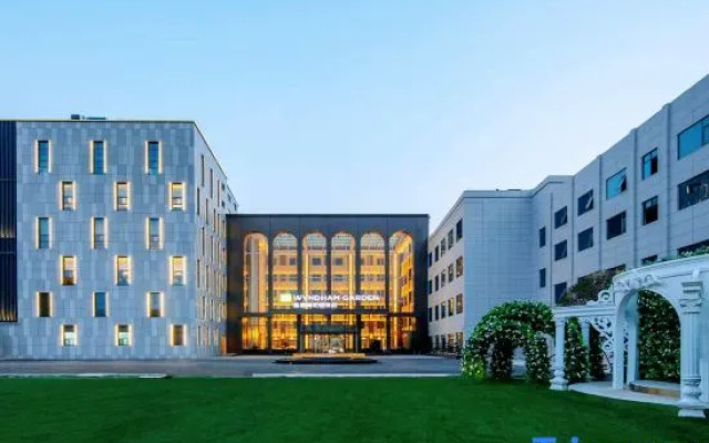 Wyndham Garden Xiangyang Xiangzhou