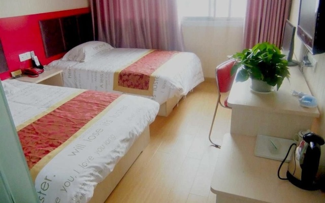 Quandu 128 Business Hostel(咸宁泉都128宾馆) – Guest Rooms – Xianning