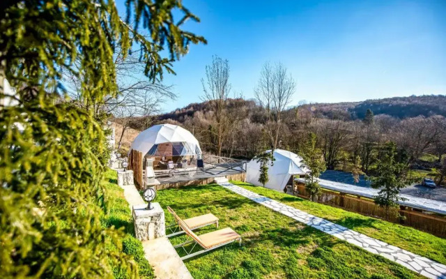 Nandu Doğal Yaşam Çiftliği