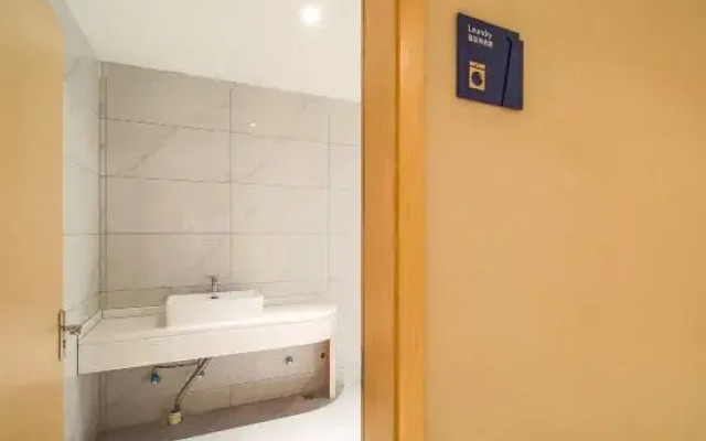 Yuntian Hotel (Heyuan High-tech Zone)