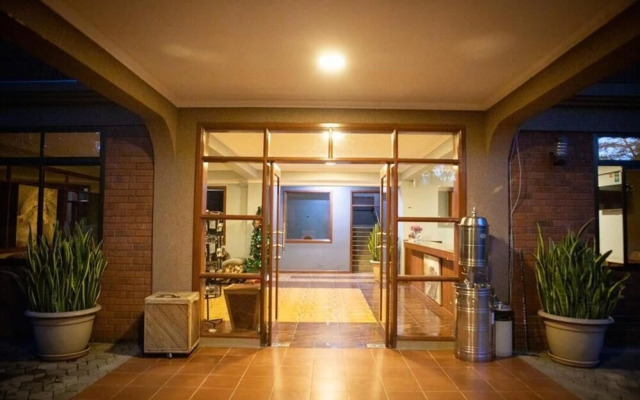 Summit Lodge