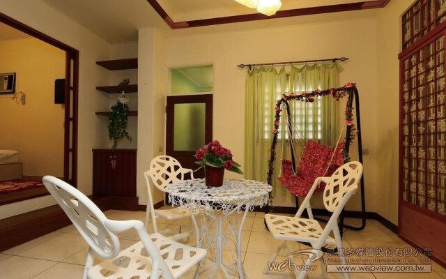 Zuoan Huati B&B