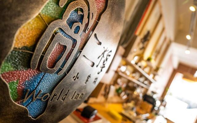 World Inn - Hostel