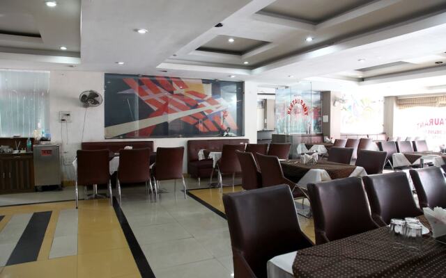 OYO 3075 Hotel RK Residency