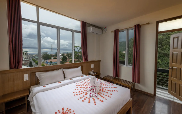 UCT Taunggyi Hotel