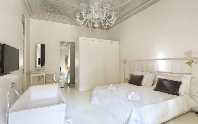Luxury Apartment in Central Florence