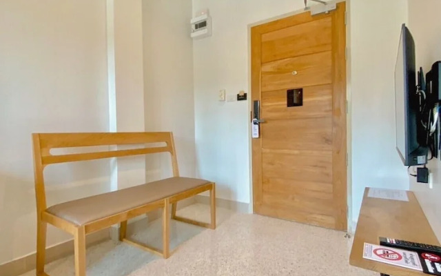 Calamint Residence Hotel