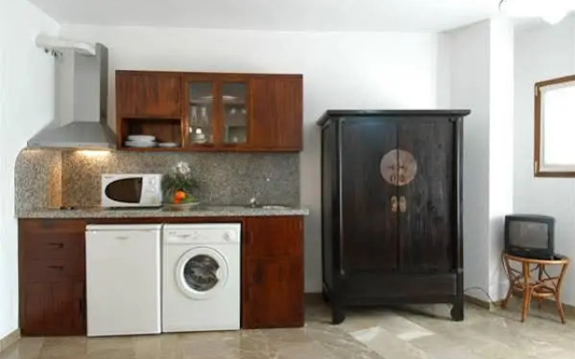 Apartamentos El Tranco del Mar