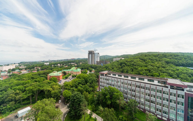 Well Apartments (Вэлл Апартментс) на улице 100-летия Владивостока 163