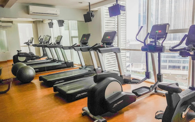 Strategic Location 2Br Gallery West Apartment