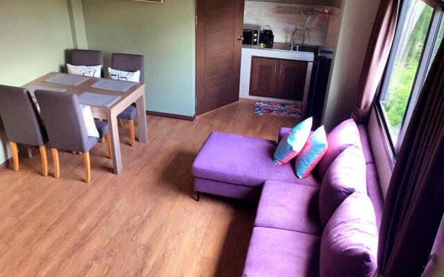 Baanroychan - Hostel