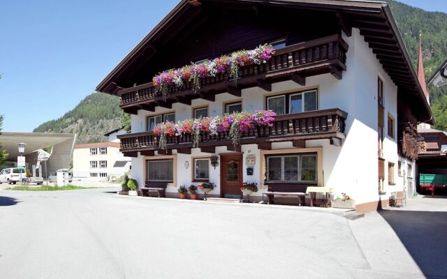 Apartment in Austria With Mountain Views
