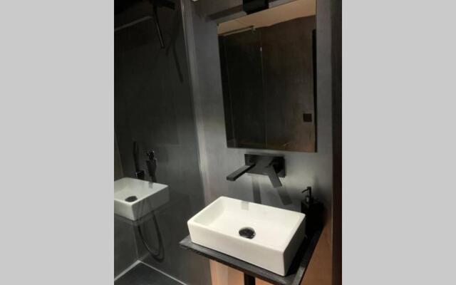 Studio Au Moulin " Design Noir " Vue Unique