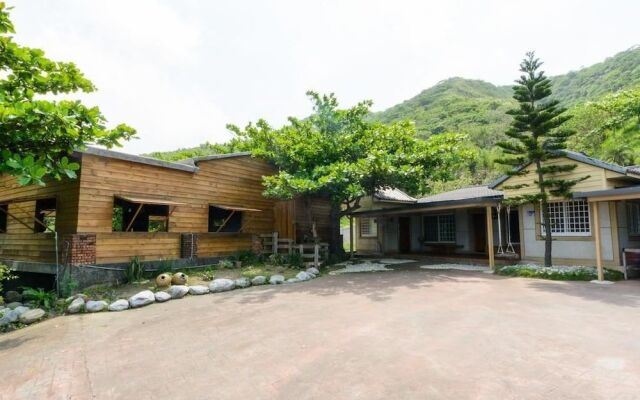 Hualien Yanliau B&B