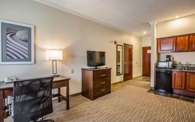 Quality Inn & Suites Seabrook - NASA - Kemah