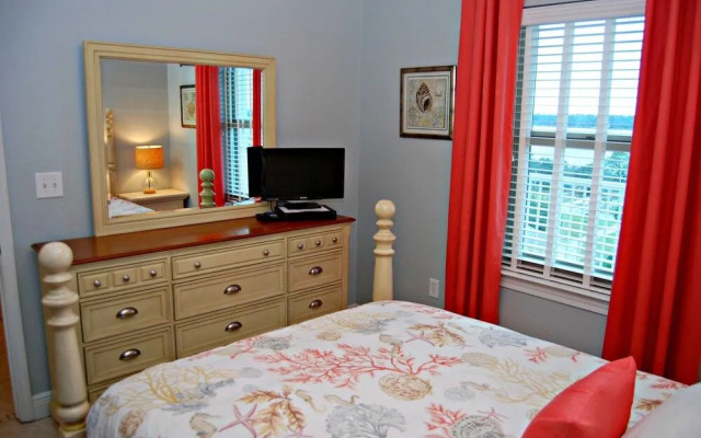 Crystal Tower 707 by RedAwning