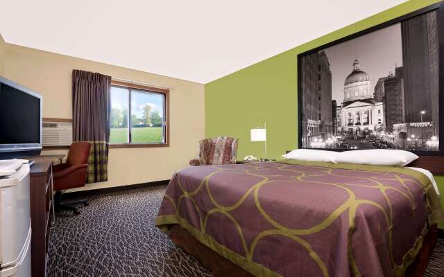 Super 8 by Wyndham Muncie/Ball St. College Area