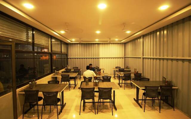 Hotel Yog Palace