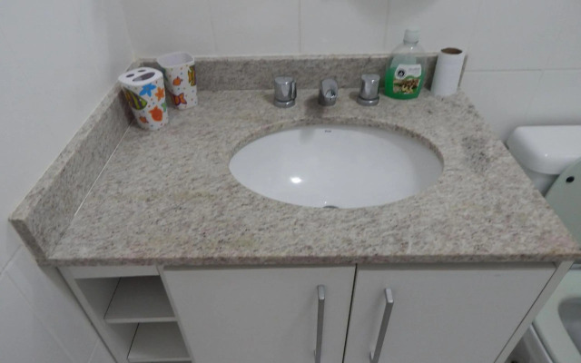 Mandai - Apartamento vista Lateral para o mar com piscina