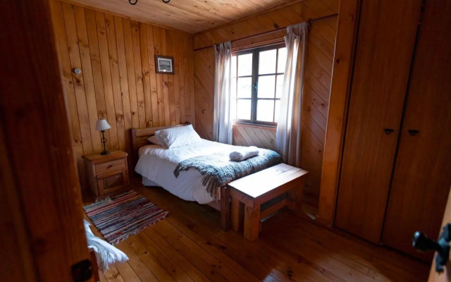 Patagonia Baker Lodge